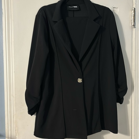 EUC Fashion Nova Suit jacket and pants - Picture 1 of 5
